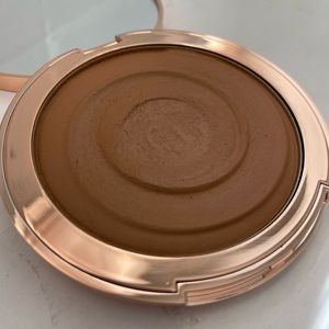 Charlotte Tilbury cream bronzer shade 2 Medium